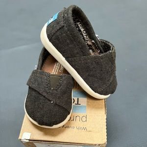 TOMS tiny shoes. Baby size 2.